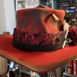 Red Western Gunslinger Hat